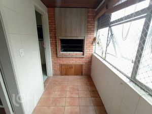 Image 8 - 646429
