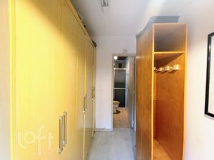 Image 6 - 646429