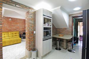 Image 25 - 646430