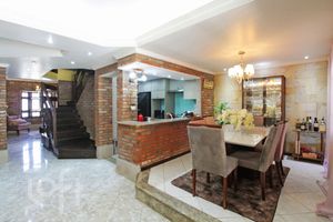 Image 14 - 646430