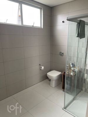 Image 14 - 646442
