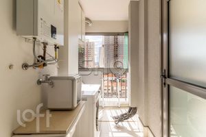 Image 24 - 646728