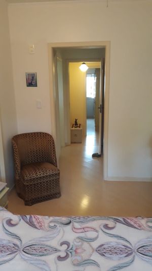 Image 8 - 646968