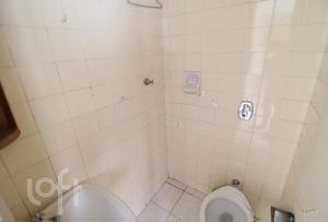 Image 11 - 647262