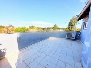 Image 15 - 647885