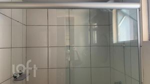 Image 17 - 647915