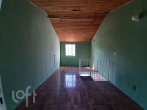 Image 10 - 648295