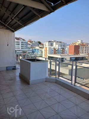 Image 1 - 648422