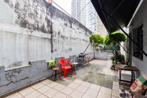 Image 9 - 648429