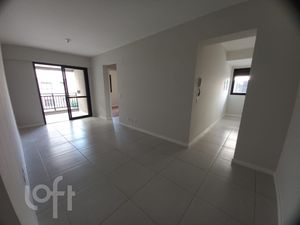 Image 8 - 648645