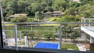 Image 3 - 648669