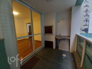 Image 4 - 648785