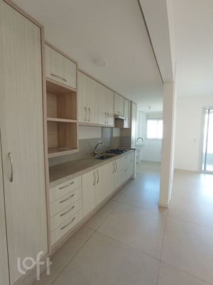 Image 9 - 648837