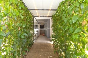 Image 7 - 648864