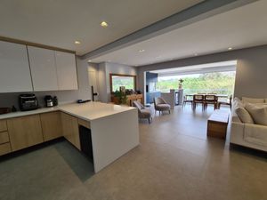 Image 13 - 649194