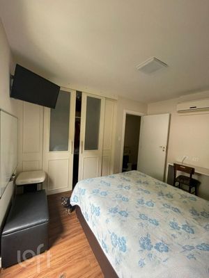 Image 19 - 650144