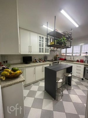 Image 11 - 650144