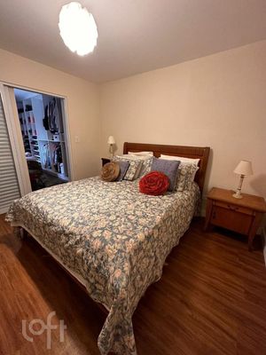 Image 17 - 650144