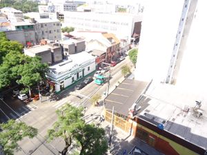 Image 8 - 650303