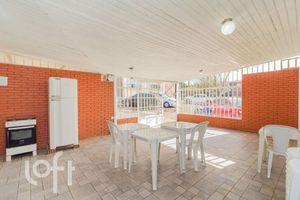 Image 15 - 650373