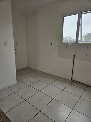 Image 4 - 650423