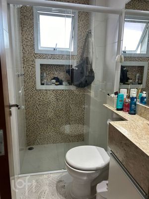 Image 19 - 650481