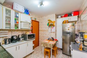 Image 19 - 650909