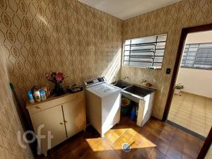 Image 4 - 650946