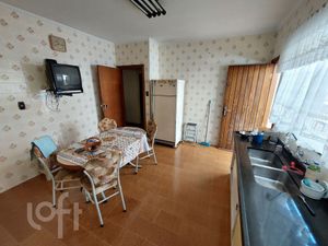 Image 6 - 650946