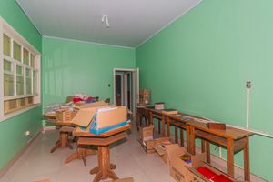 Image 29 - 650991
