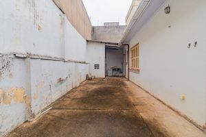 Image 35 - 650991