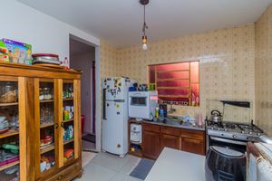Image 46 - 651016