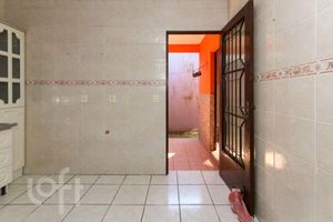 Image 21 - 651632