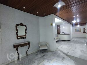 Image 14 - 651661