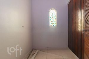Image 4 - 651683