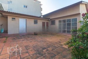 Image 8 - 651683