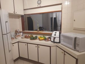 Image 2 - 654046