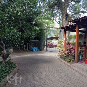 Image 30 - 654598