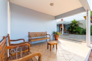 Image 35 - 654617