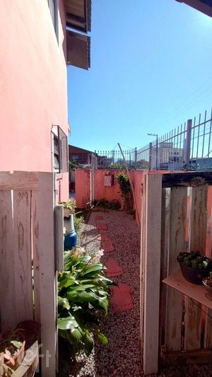 Image 3 - 654674