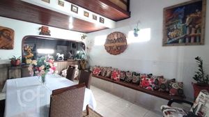 Image 22 - 654674