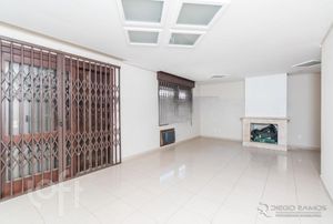 Image 21 - 654815