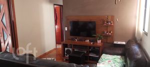 Image 7 - 654985