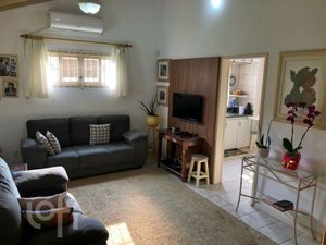 Image 10 - 655057