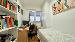 Image 31 - 655075
