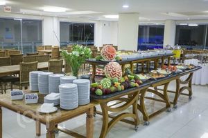 Image 17 - 655609