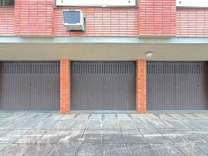 Image 32 - 655698