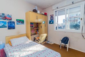 Image 4 - 655721