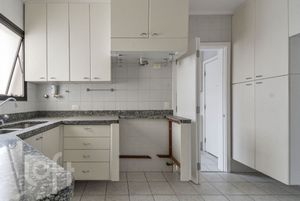 Image 39 - 655878
