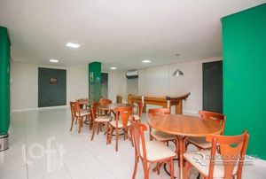 Image 34 - 655972